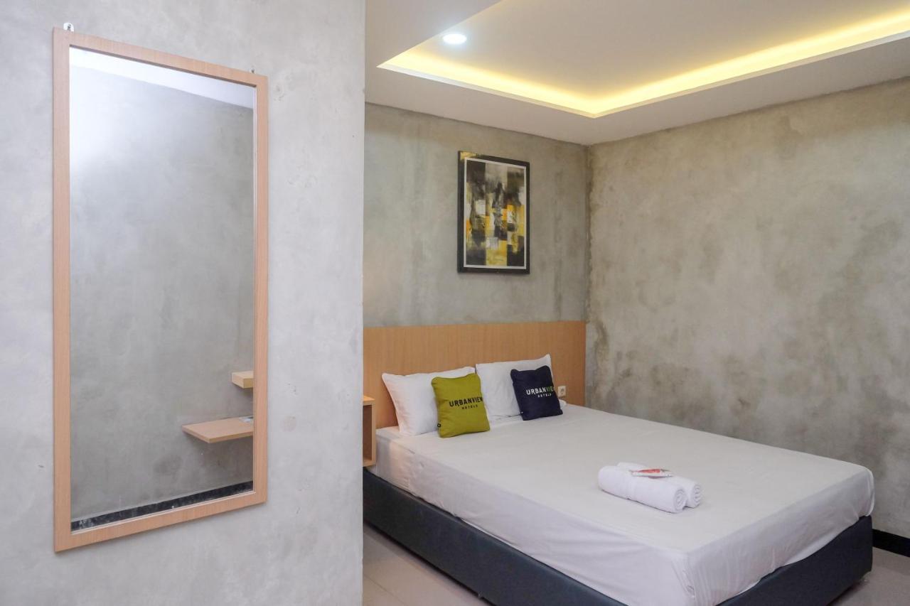 Urbanview Hotel Syariah Artamara Tegal By Reddoorz Eksteriør bilde